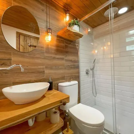 Οργανωμένο κάμπινγκ Mountain Eco Shelter 1