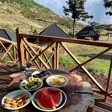 Luxury tent Mountain Eco Shelter 1