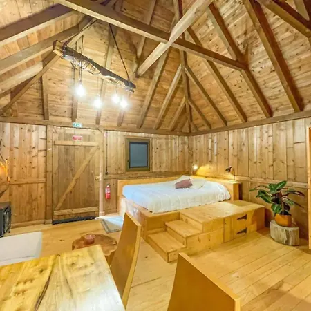 Mountain Eco Shelter 1 Οργανωμένο κάμπινγκ Φουνκάλ