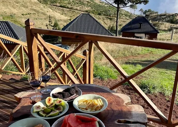 Luxury tent Mountain Eco Shelter 1