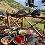 Οργανωμένο κάμπινγκ Mountain Eco Shelter 1